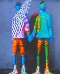Analog Bois in Love