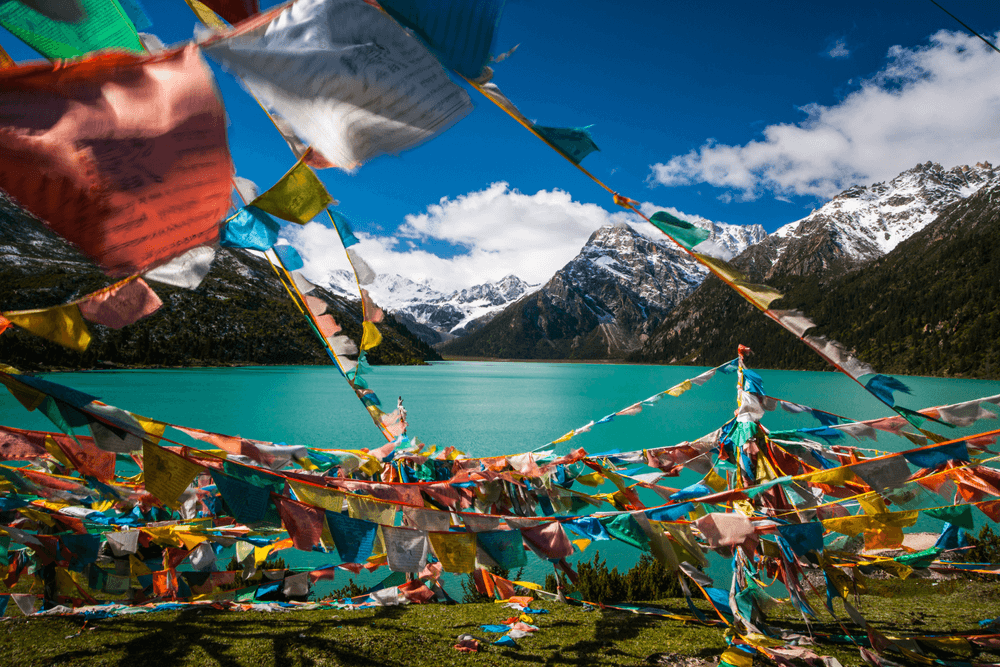Tibet: In Search of Shangri-La by Michael Yamashita